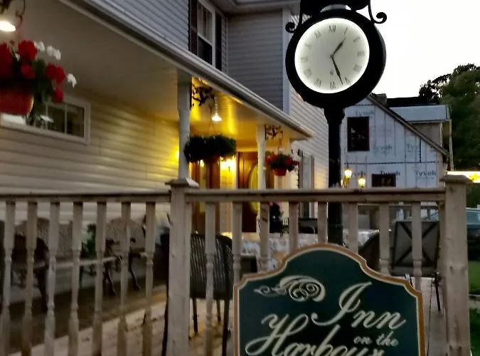 Inn On The Harbour